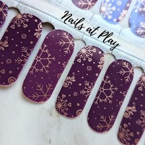 5 for $15 Nail Wraps- Plum & Gold Snowflakes